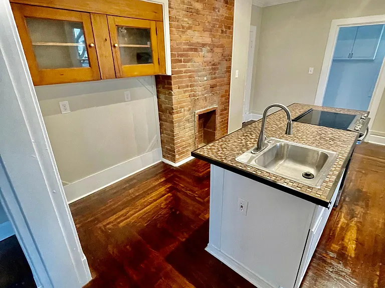 531 Straight St #1 — Photo 12