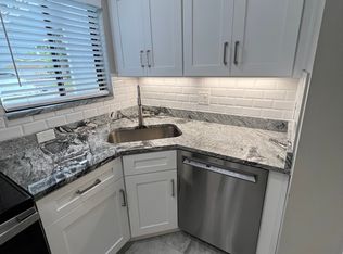 745 James St APT 102, Dunedin, FL 34698