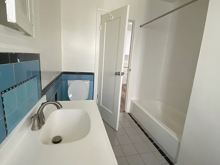 5083 Pickford St #5083 — Photo 7
