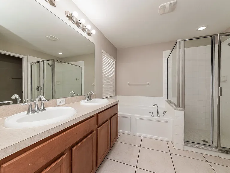 10620 Shady Preserve Dr — Photo 11