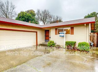 1241 Phyllis Cir, Santa Rosa, CA 95401