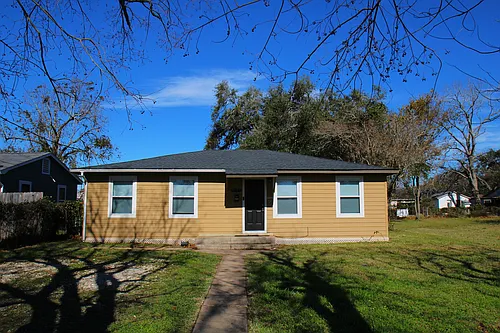 520 McKee St Photo 1