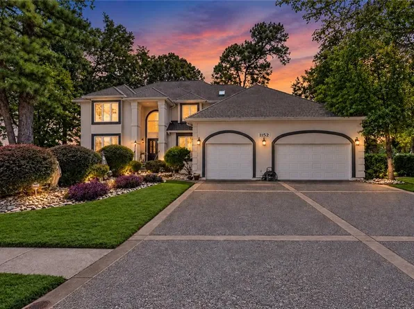 1152 Lawson Cove Cir, Virginia Beach, VA 23455