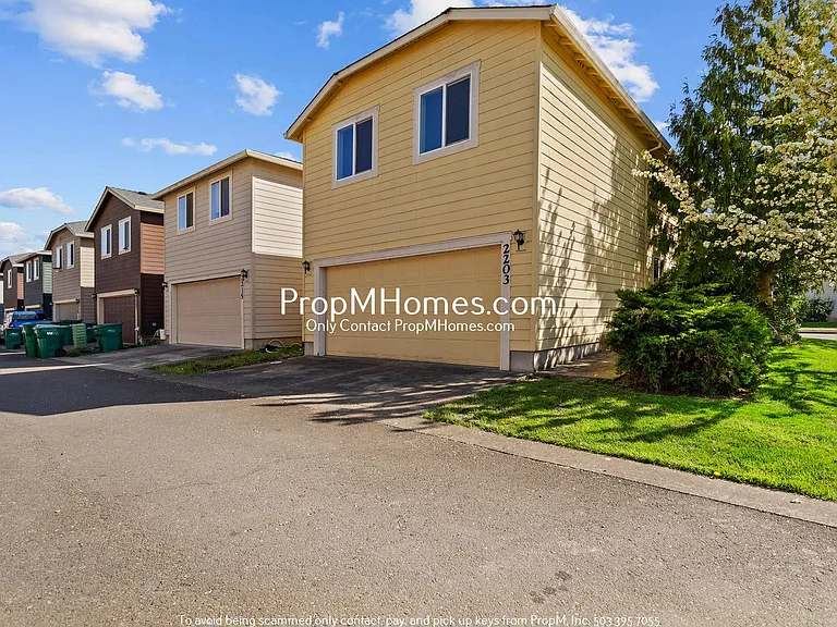 2203 Sam Parrett Dr — Photo 19