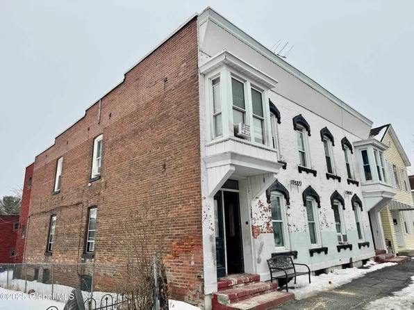 1422 5th Avenue, Watervliet, NY 12189
