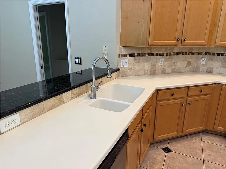6506 Waters Edge Way — Photo 11