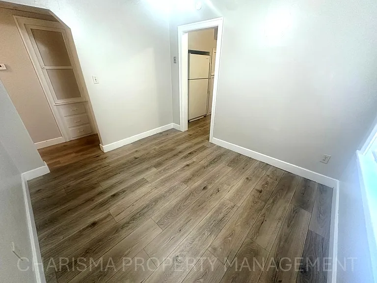 GEPC Properties Plex — Photo 26