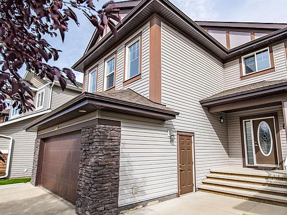 2nd image of 205 SW Van Slyke Way