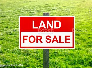 29 Pierce Rd, Carbondale, PA 18407
