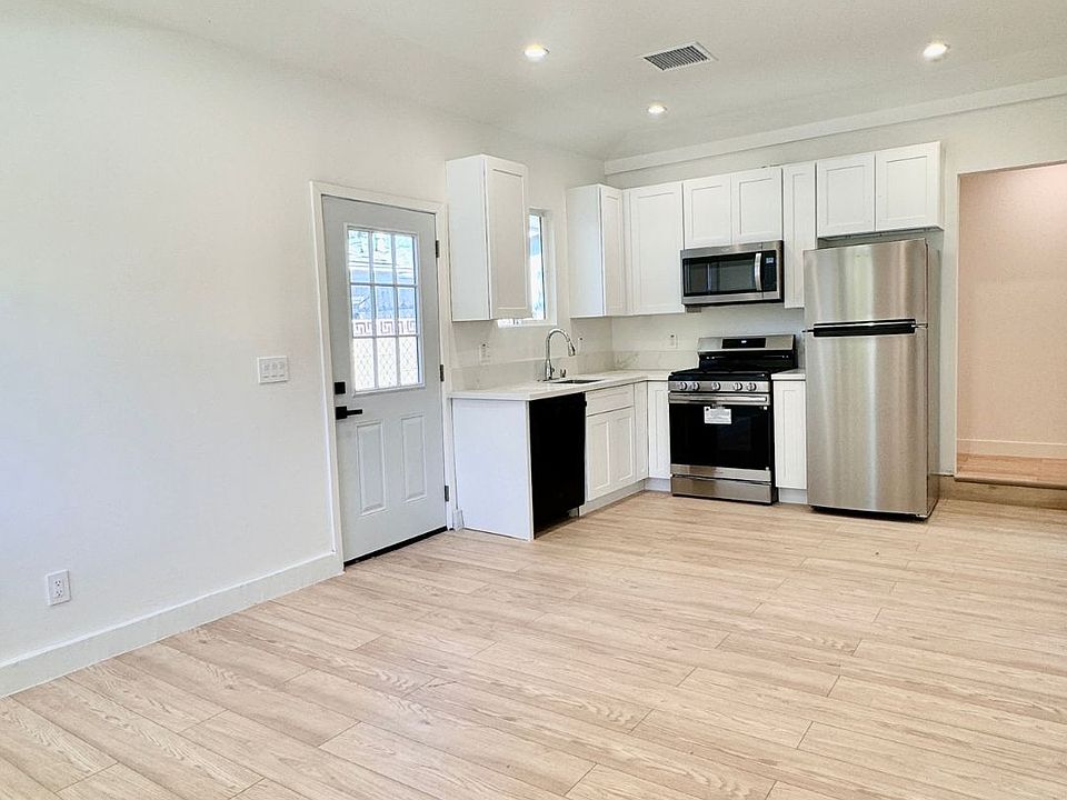 1st image of 5408 Blanco Ave