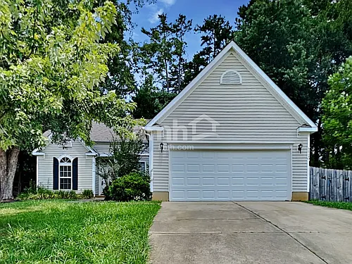 1720 Silverberry Ct Photo 1