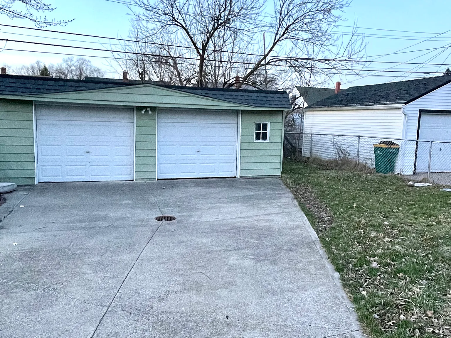 3 bed, 1092 sqft, $1,650 — Photo 2