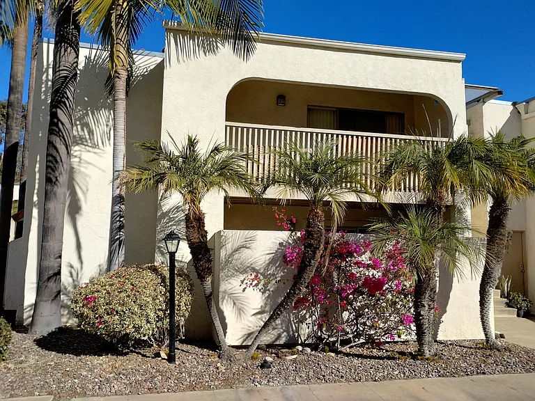 Black Mountain Villas — Photo 22