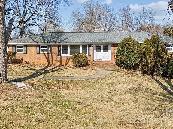 3rd image of 9525 Brief Rd