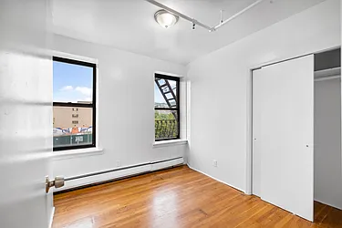 Rented by Living New York