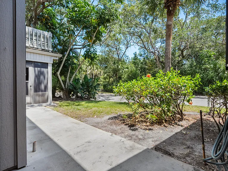 5300 SE Schooner Oaks Way — Photo 34