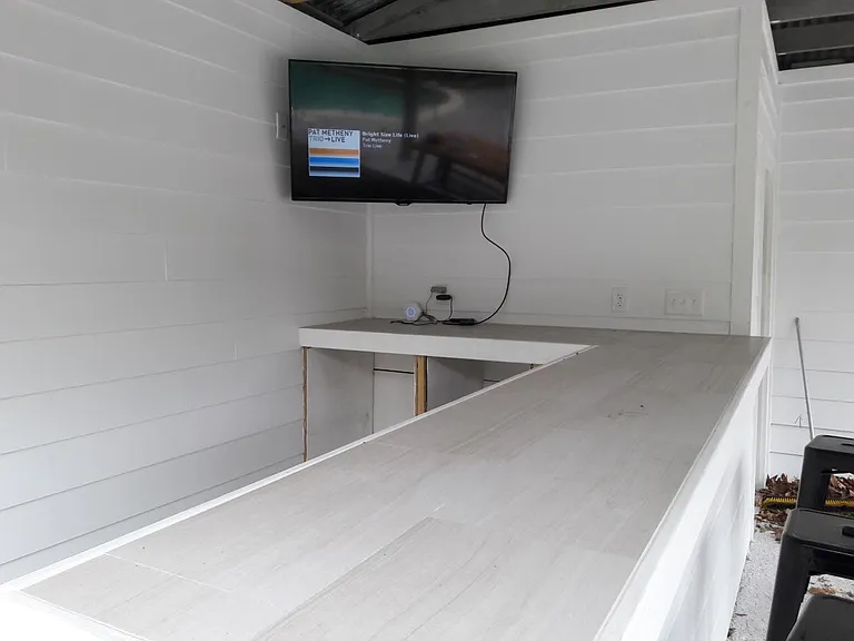2720 Octavia St — Photo 6