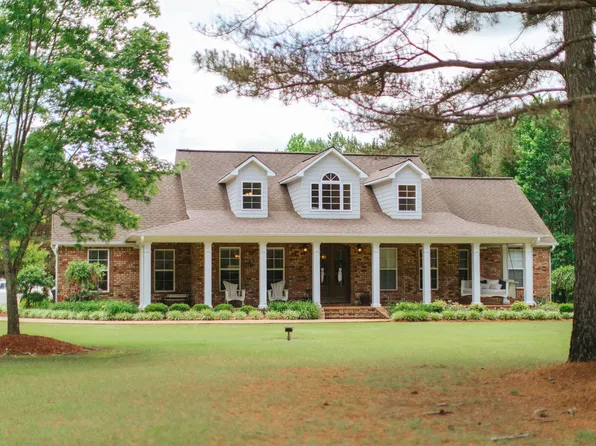1450 County Road 704, Blue Mountain, MS 38610