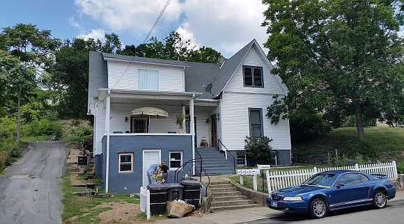 1st image of 221 E Market St