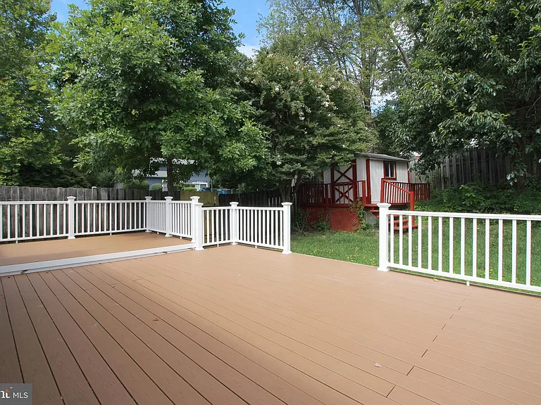 6215 Gemini Ct — Photo 29