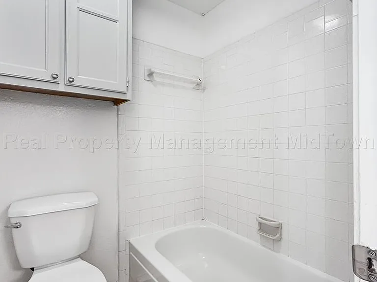 536 Guerin Dr #534 — Photo 9