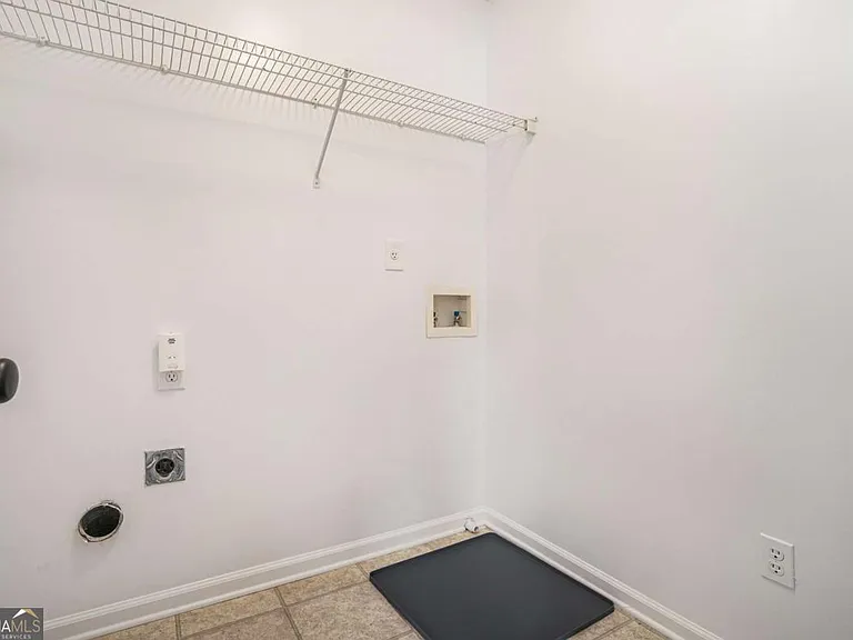 74 Slate Dr — Photo 12