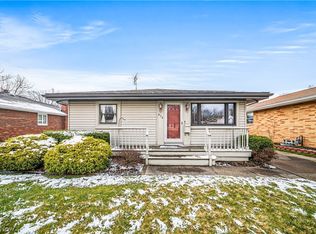 674 Orrville Ave, Cuyahoga Falls, OH 44221