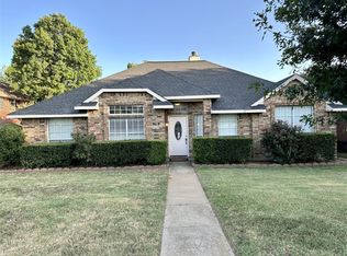 718 Blue Oak Dr, Lewisville, TX 75067
