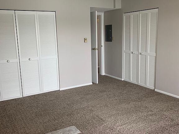 5th image of 3004 Lake Shore Dr Unit B