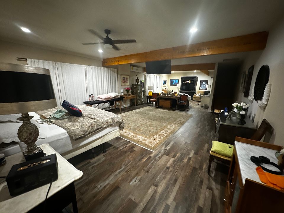 1st image of 4704 Harley Ave