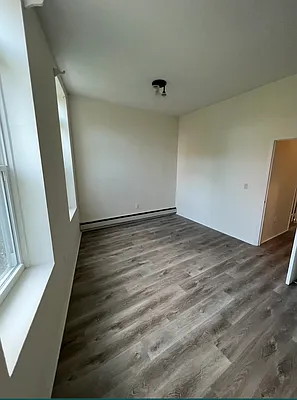 Rented by Douglas Elliman | media 35