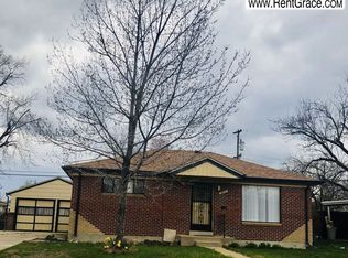 6911 Larsh Dr, Denver, CO 80221