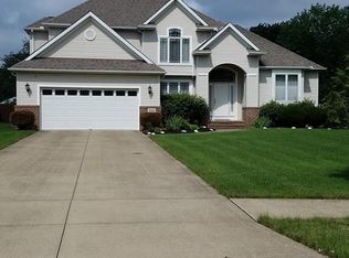 466 Pierson Dr, Richmond Heights, OH