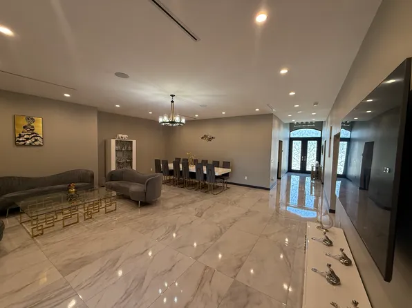 (undisclosed Address), Northridge, CA 91325