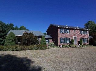 1127 Willowdale Dr, Shepherdstown, WV 25443