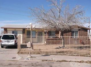 286 Caribe Cir, El Paso, TX 79927