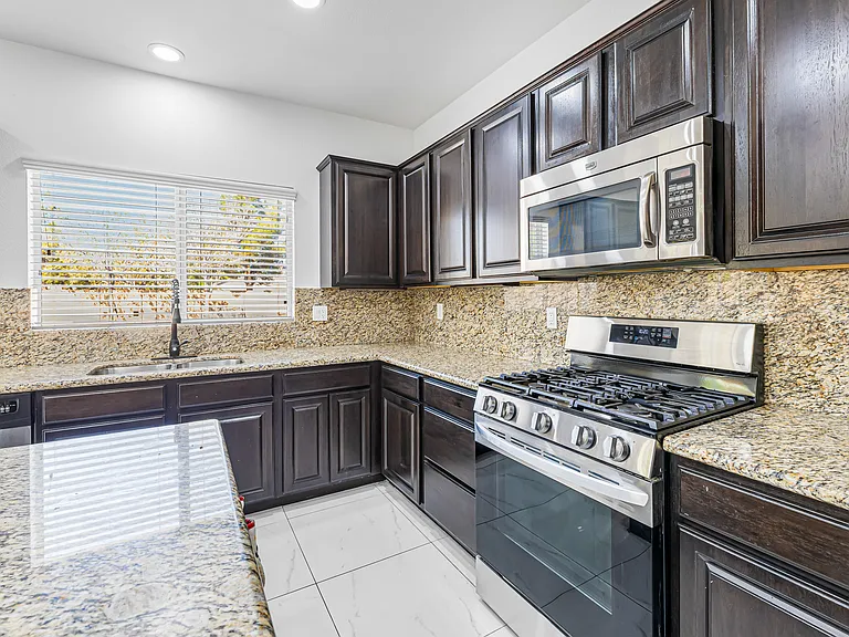 8123 Cowboy Springs St — Photo 11