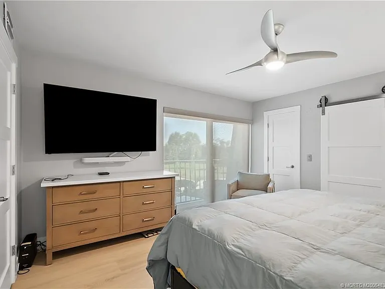 SE Riverboat Dr — Photo 15