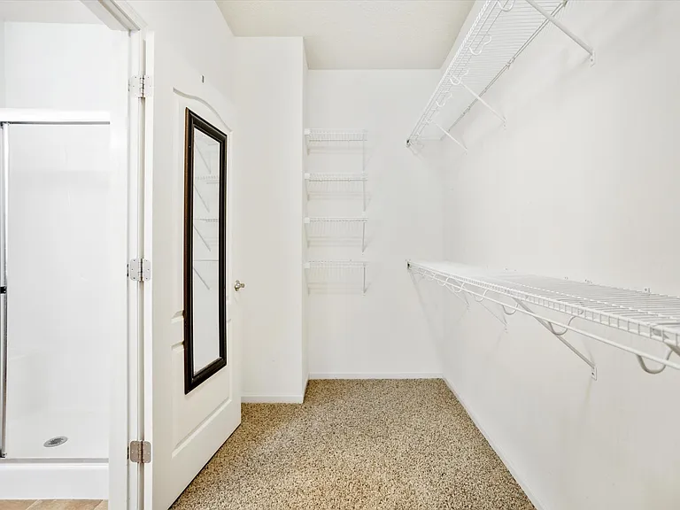 13510 S 14th Cir — Photo 15