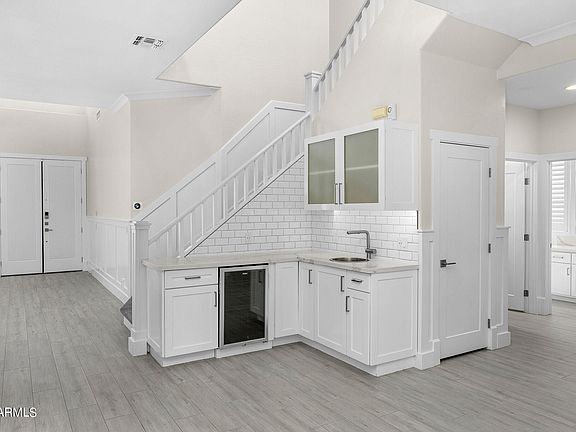 5th image of 8021 W YUKON Drive