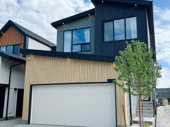 1564 Keswick Dr SW, Edmonton, AB T6W 4T4