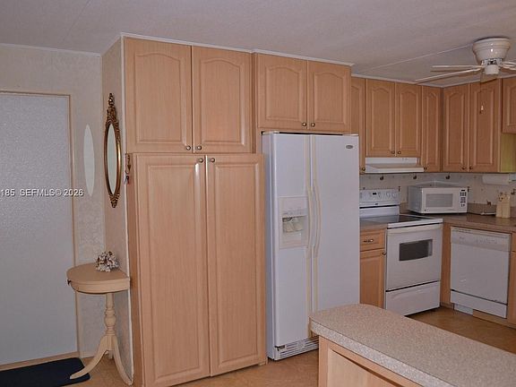 3rd image of 1620 SW 64th Way #H