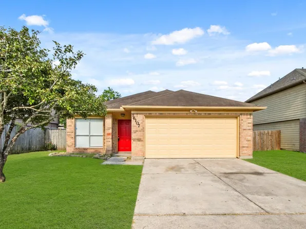 16107 Catbird Ct, Humble, TX 77396