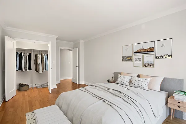Rented by Stonehenge NYC LLC | media 7