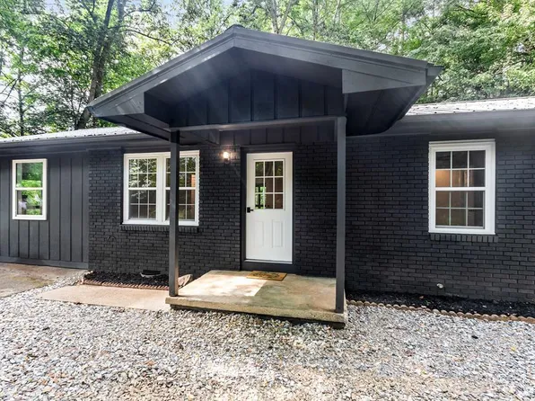 123 Quarry Rd, Andrews, NC 28901