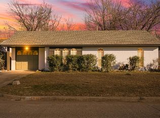 4316 Meadowpark Dr, Midwest City, OK 73110