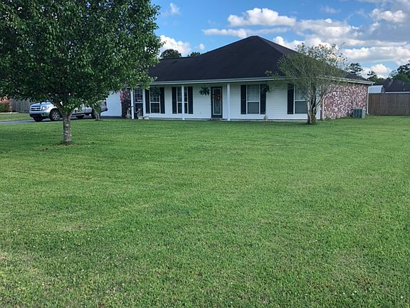 2nd image of 1303 Mohican Dr #D