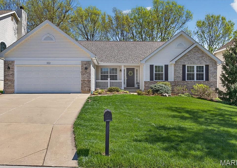 1st image of 322 Summer Haven Ct