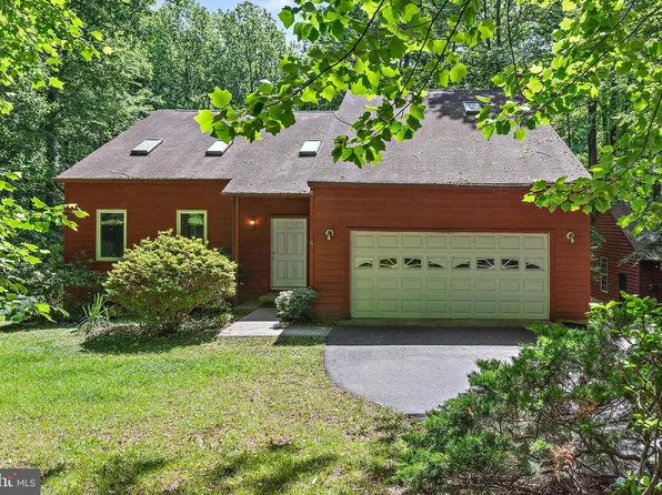 1131 Valentine Creek Dr, Crownsville, MD 21032