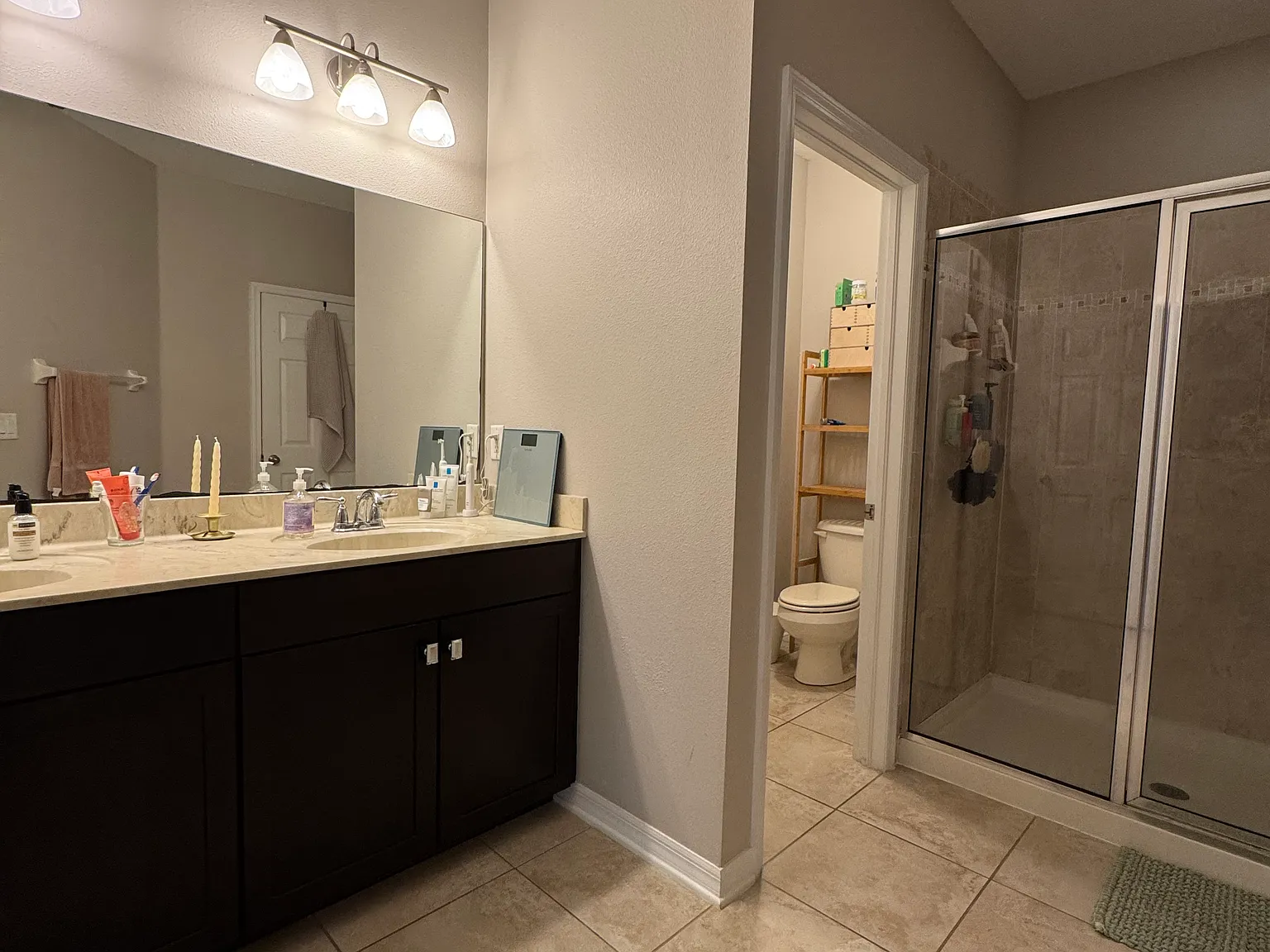 3 bed, 2.5 bath, 1989 sqft, $2,900 — Photo 4